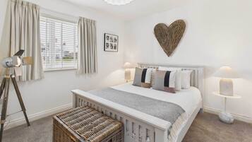 Ferienhaus | 3 Schlafzimmer, Schreibtisch