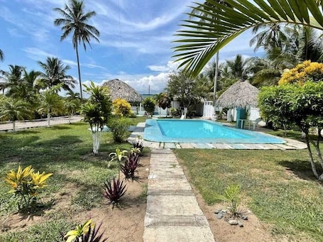 Pool. Charming beachfront hotel in Costa Esmeralda, Ver.