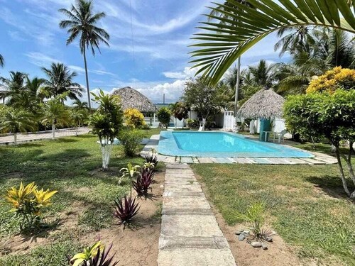 Charming beachfront hotel in Costa Esmeralda, Ver.