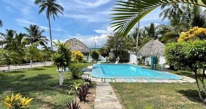 Charming beachfront hotel in Costa Esmeralda, Ver.