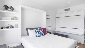 1 habitación, escritorio, tabla de planchar con plancha y wifi gratis