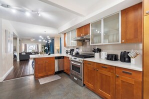 Microwave, oven, stovetop, dishwasher