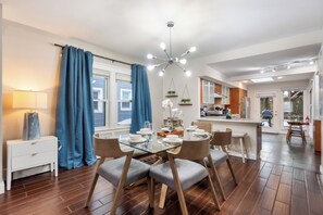 تناول الطعام