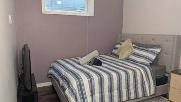 2 Schlafzimmer, Bügeleisen/Bügelbrett, WLAN, Bettwäsche