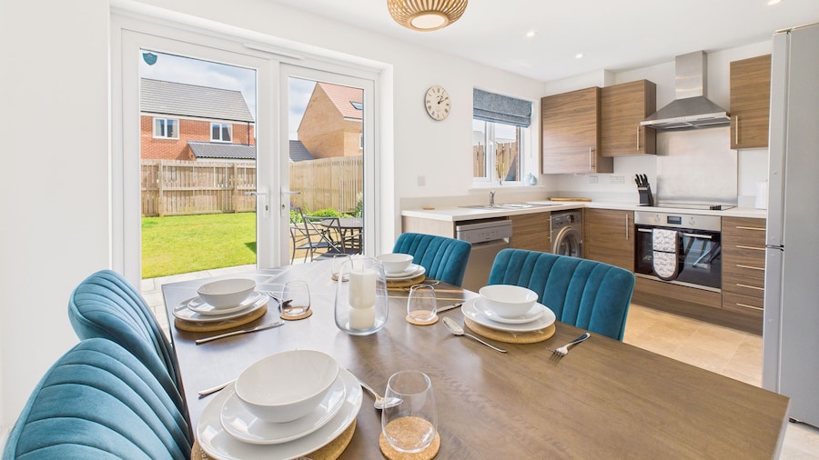 Host Stay Gannett House