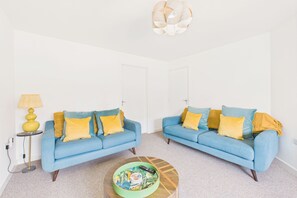 3 bedrooms - Host Stay Gannett House (Morpeth)