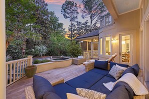 Terrace/patio - RENOVATIONS for 2026! Amazing Home on ROYAL BEACH Kiawah, Private pool, Easy boardwalk access! (Kiawah Island)