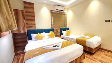 Deluxe-Dreibettzimmer | Kostenloses WLAN, Bettwäsche