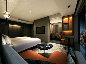 Deluxe Twin Room, Non Smoking | Premium bedding, down duvets, in-room safe, desk - THE GATE HOTEL OSAKA by HULIC (Osaka)