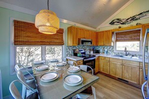 Fridge, microwave, oven, stovetop - Sound Rider-Canal Front - 4 Minute Drive to Beach and Ramp 49! (Frisco)