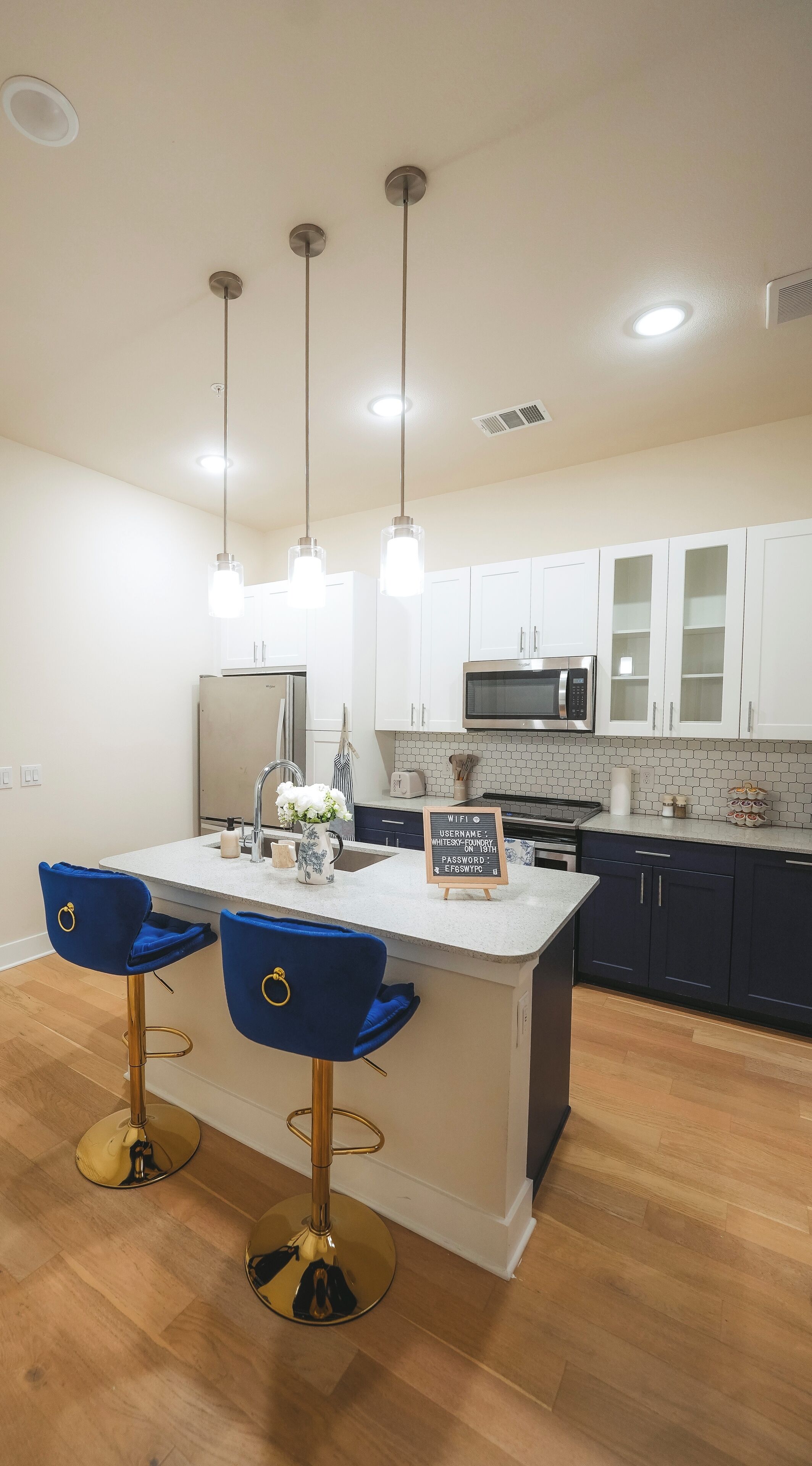 冰箱、微波炉、烤箱、洗碗机