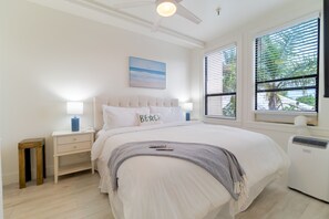 1 slaapkamer, een strijkplank/strijkijzer, gratis wifi, beddengoed