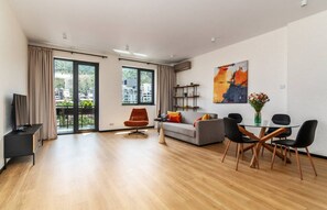 Smart TV, table football - New apart in Vake with stunning mountain & city view (T'bilisi)