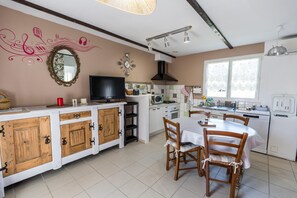 Microwave, dishwasher - La Resiniere - HINX (HINX)
