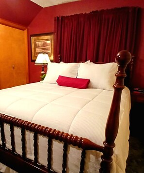 Planxa i posts de planxar, wifi i roba de llit 