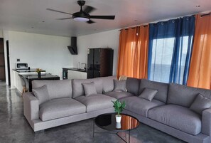 Smart-TV, Stereoanlage