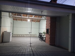 Property grounds - localização central a 3.5 km do Centro  Multi Eventos e  Centro Industrial (Fazenda Rio Grande)