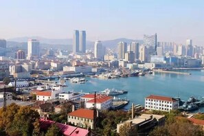 Unclassified image, 2 of 46, button - Jinhai Hotel (Yantai Railway Station Wuyue Plaza) (Yantai)
