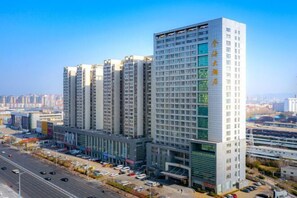 Exterior - Jinhai Hotel (Yantai Railway Station Wuyue Plaza) (Yantai)