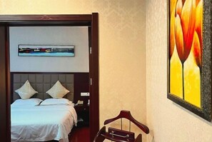 Room - Jinhai Hotel (Yantai Railway Station Wuyue Plaza) (Yantai)