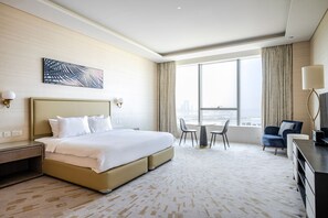 Iron/ironing board, WiFi, bed sheets - Blueground | The Palm Jumeirah, nr Atlantis (Dubai)