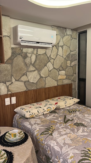 1 quarto, ferros/tábuas de passar roupa, Wi-Fi de cortesia