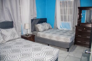 3 chambres, accès Internet, draps fournis