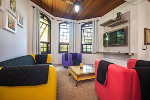 Family Room, Patio, Pool View