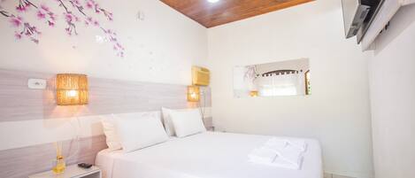 Chambre Double Confort, balcon, vue jardin