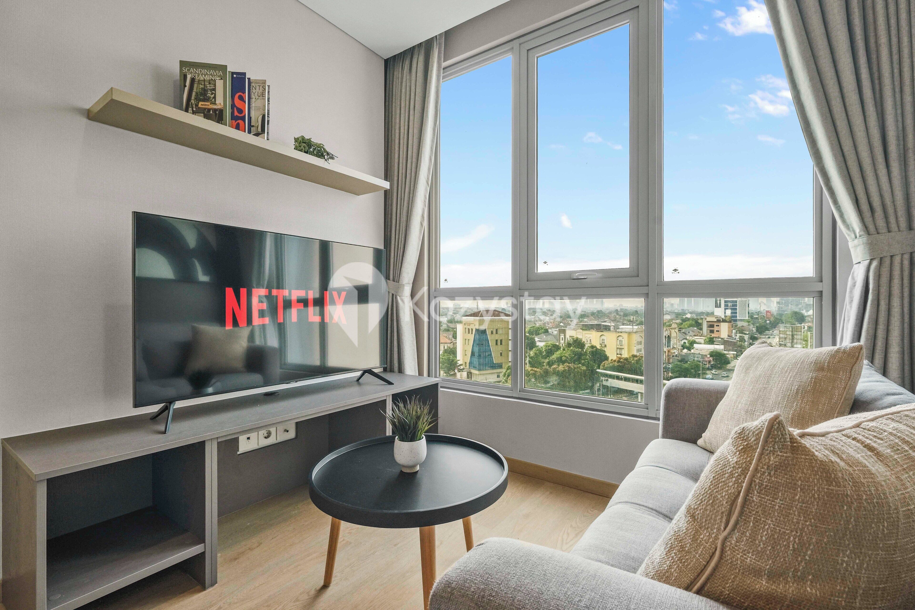Apartment, 1 Bedroom, City View | Living area | Smart TV, Netflix, streaming services