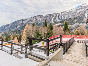 Property grounds - Le Campanule by Interhome (Folgarida)