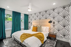 Iron/ironing board, WiFi