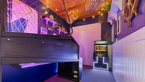 Games room - The Nautilus at Reunion-TT488 (Kissimmee)