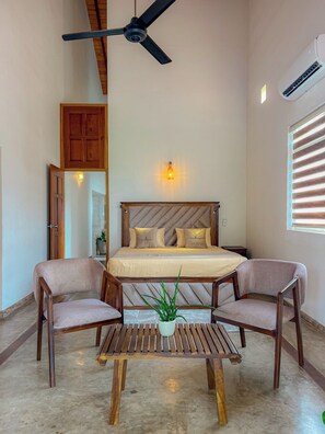 Tremannsrom – familie, hageutsikt | Strykejern/-brett og wi-fi (inkludert)