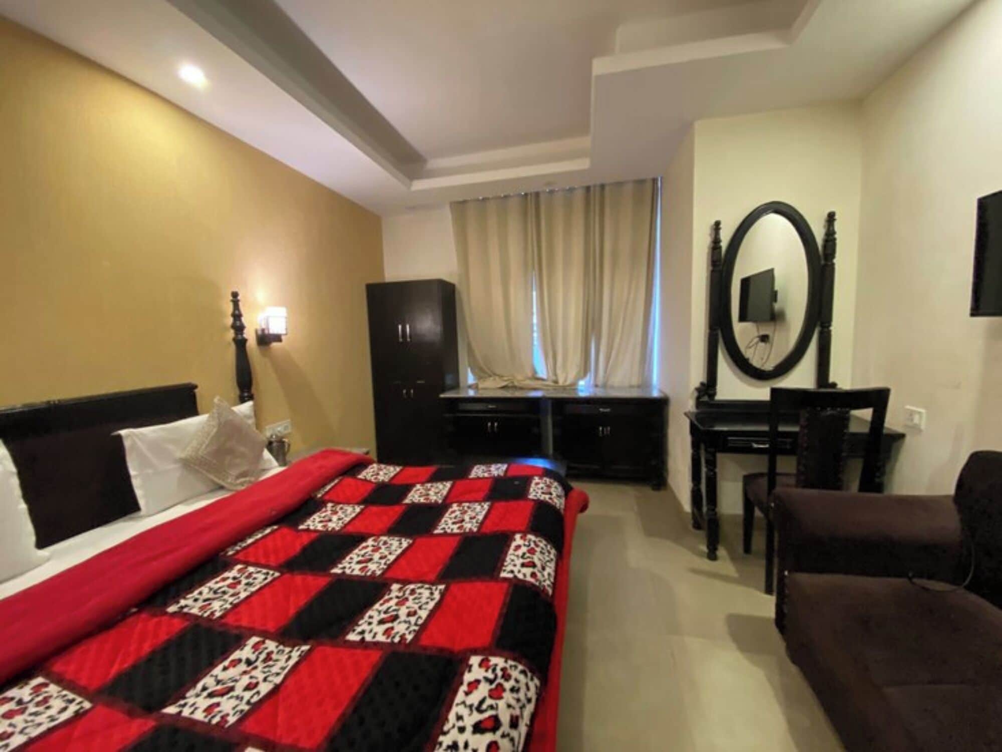 Deluxe Room | Free WiFi