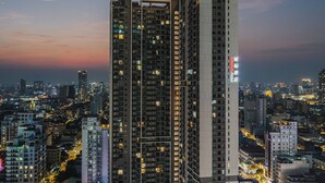 รูปภาพที่ไม่ได้จัดประเภท, 3 จาก 72, ปุ่ม