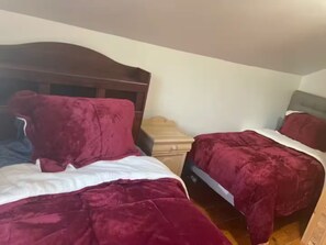 4 habitaciones, wifi y ropa de cama