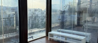 Modern Rooftop Apt with Private Terrace