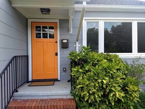 Exterior detail - Downtown - 2 bed, 1.5 bath (Raleigh)