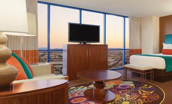 2 bedrooms, iron/ironing board, travel cot, WiFi