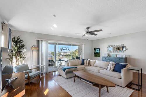 Salty Sanctuary, your peaceful, luxurious getaway on Indian Rocks Beach, Florida