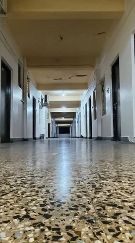 Brundavan NearVijayawada Railwaystation