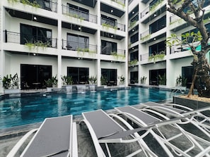 Outdoor pool - The Green Hotel Vientiane (Vientiane)