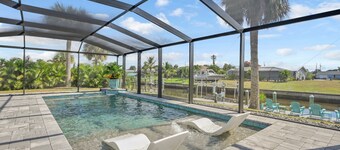 Gulf Access- Pool-Port-Charlotte-dock-kayaks