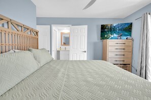 3 habitaciones, escritorio, tabla de planchar con plancha y wifi gratis