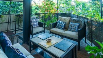 Luxury Villa, Balcony, Pool View | Living area