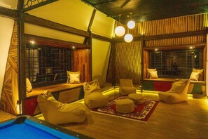 Villa Deluxe, 4 chambres, balcon, vue piscine | Bureau, Wi-Fi gratuit