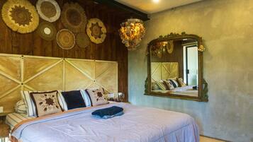 Deluxe Villa, 4 Bedrooms, Balcony, Pool View | Desk, free WiFi