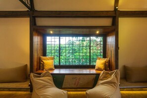 Deluxe Villa, 4 Bedrooms, Balcony, Pool View | Desk, free WiFi