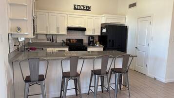 Microwave, oven, stovetop, dishwasher